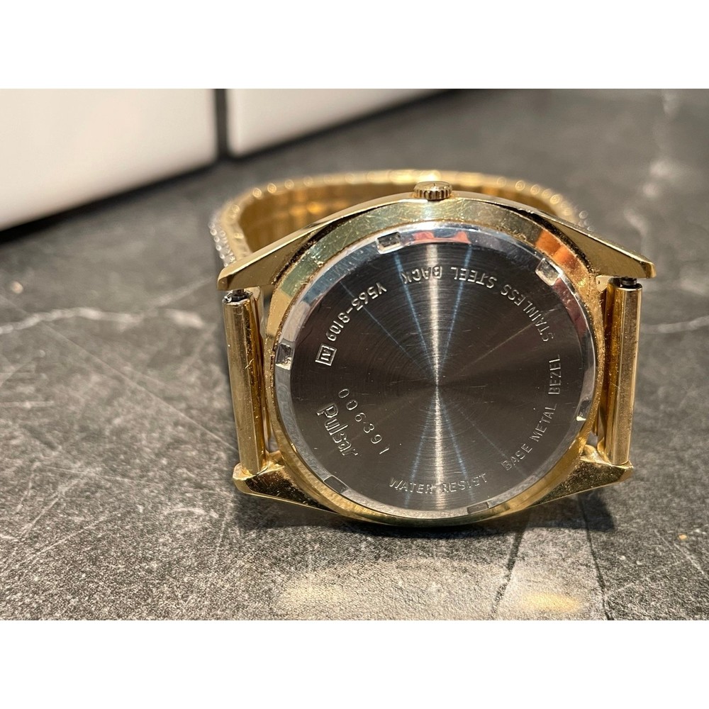 Vintage Gold Tone Pulsar V563-8109 with Stretch Band - New Battery - Picture 4 of 5